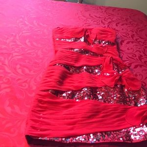 red dres